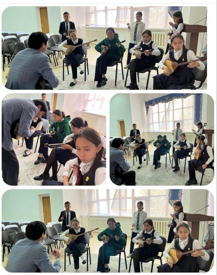 Лицейіміздегі домбыра үйірмесі